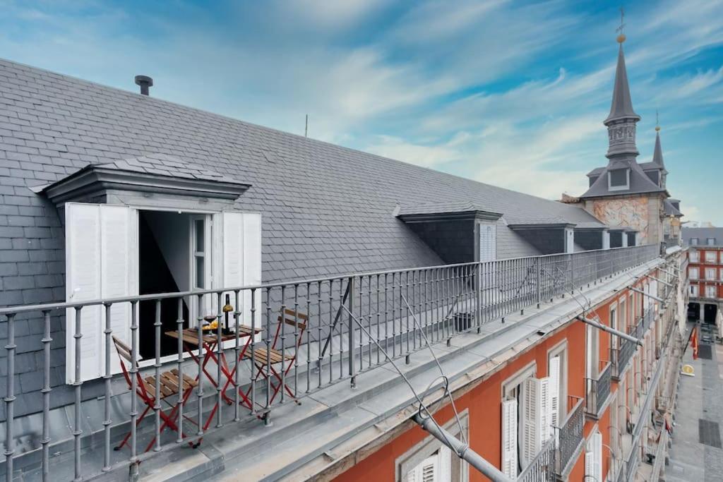 Yoomi Homes Plaza Mayor Madrid Extérieur photo