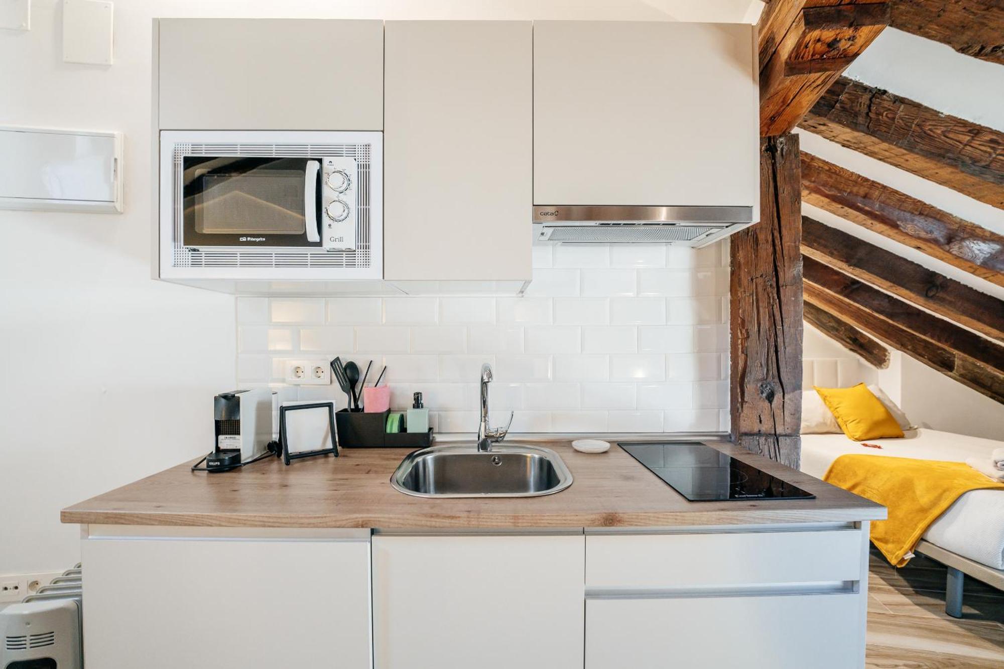 Yoomi Homes Plaza Mayor Madrid Extérieur photo